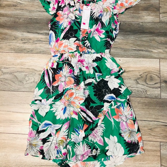 Dress - Picture 3 of 3